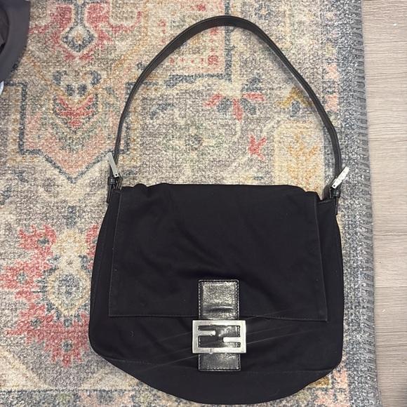 💯 FENDI BAGUETTE Black Cloth Shoulder Bag - Picture 15 of 15